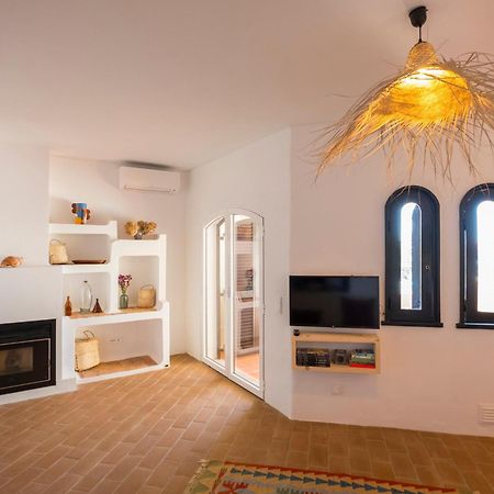 Cozy Beach Apartment W/ Sea View, Free Parking & Ac Carvoeiro  Exterior foto